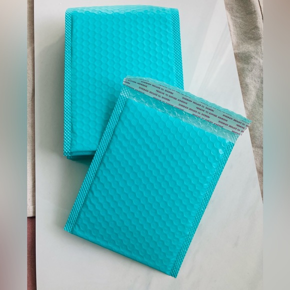 10pcs Blue Poly Bubble Mailer Self Seal Padded Envelopes 6”x7” - Picture 2 of 5